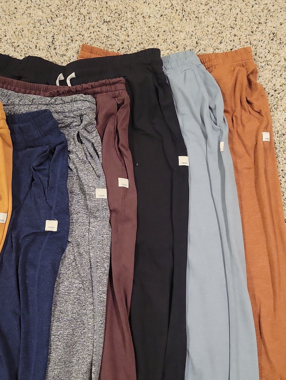 Vuori Joggers Pants Bundle Of 9 Sz Small - Picture 4 of 4